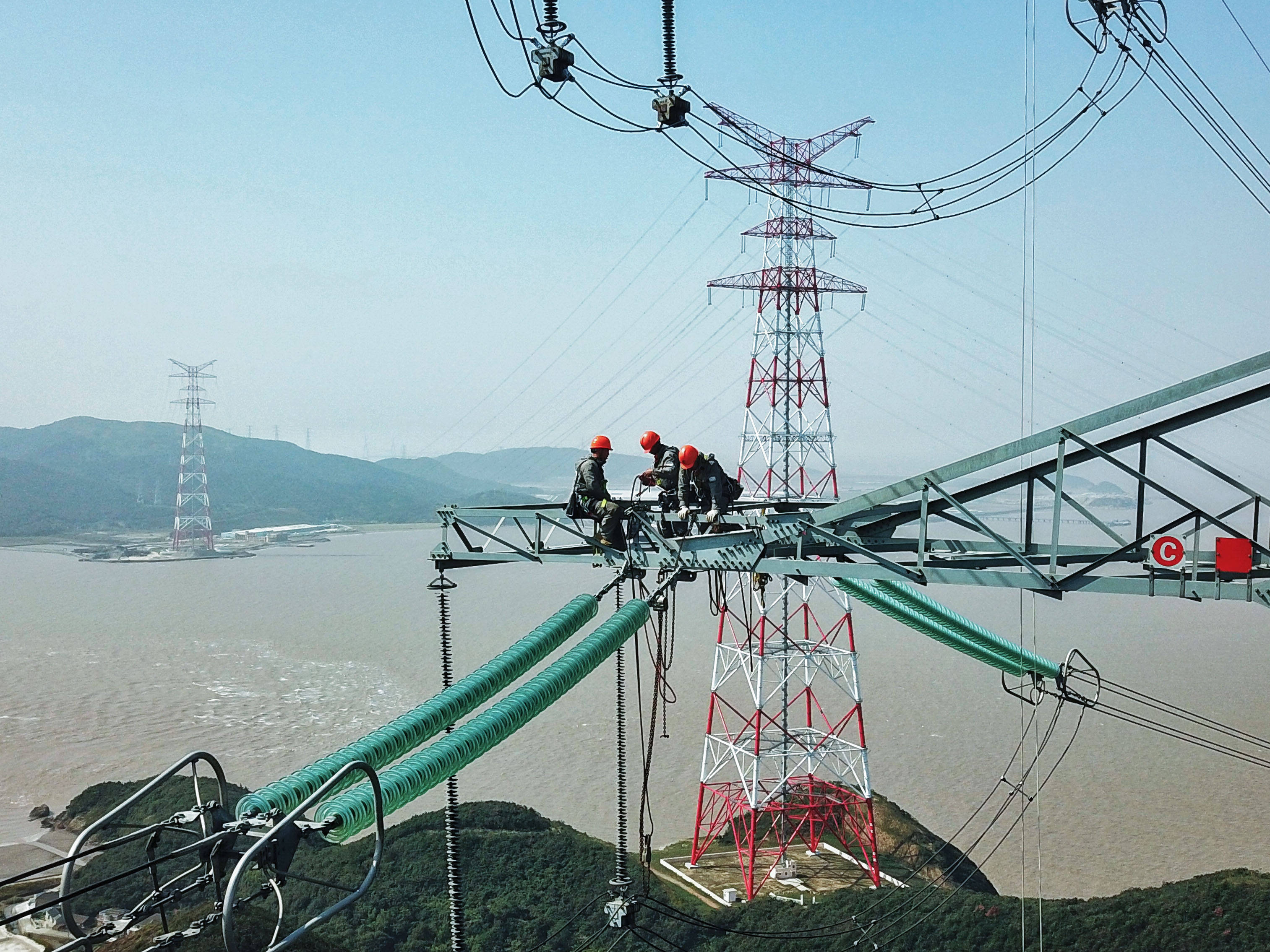 500 KV power line